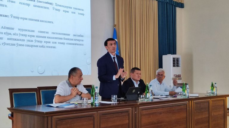 Она ва бола саломатлиги — таҳлил ва муҳокама марказида